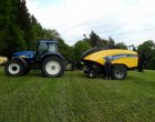 New Holland Big Baller 890